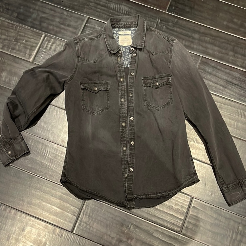 American Eagle black slim fit jeans shirt